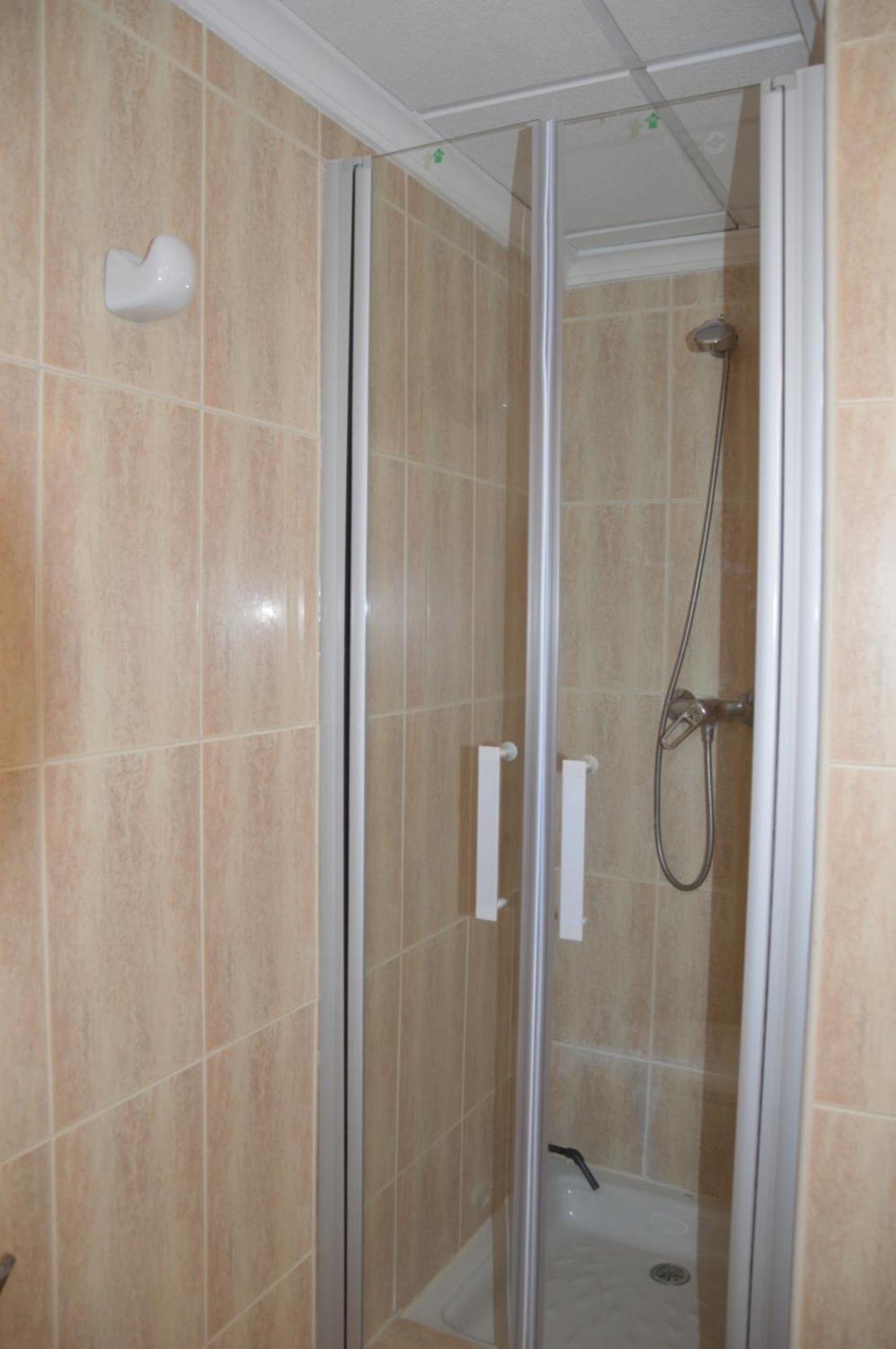 Niza 3B Holiday Apt Benidorm Buitenkant foto