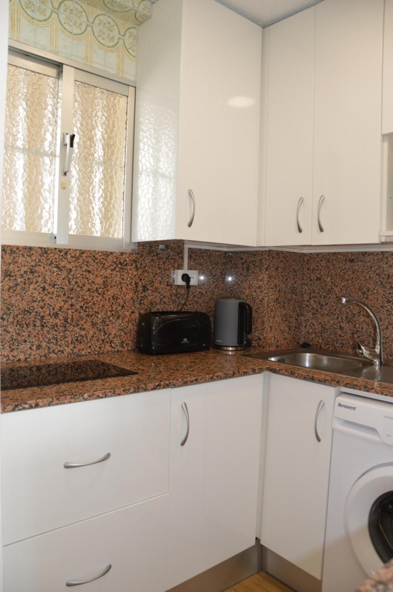 Niza 3B Holiday Apt Benidorm Buitenkant foto