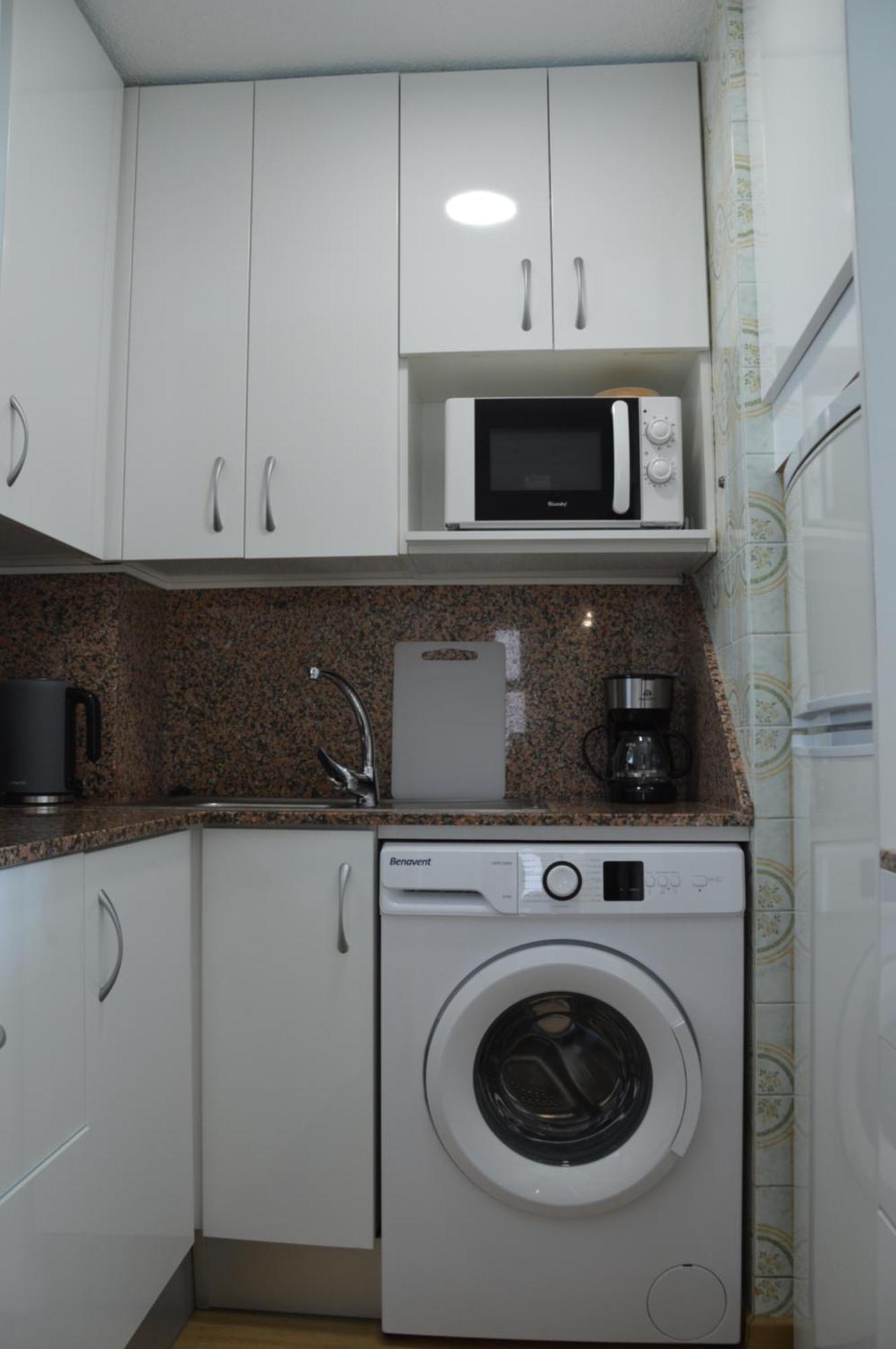 Niza 3B Holiday Apt Benidorm Buitenkant foto